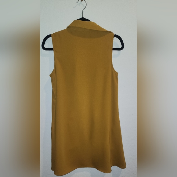 Long Mustard Yellow Cover - Picture 2 of 3